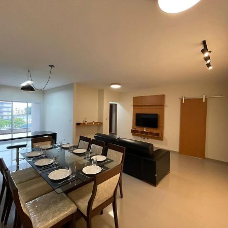 شقة أوباتوبا  في Apartamento Com Piscina No Centro المظهر الخارجي الصورة