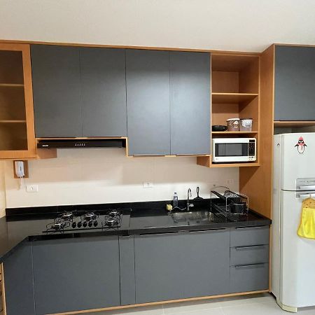 شقة أوباتوبا  في Apartamento Com Piscina No Centro المظهر الخارجي الصورة
