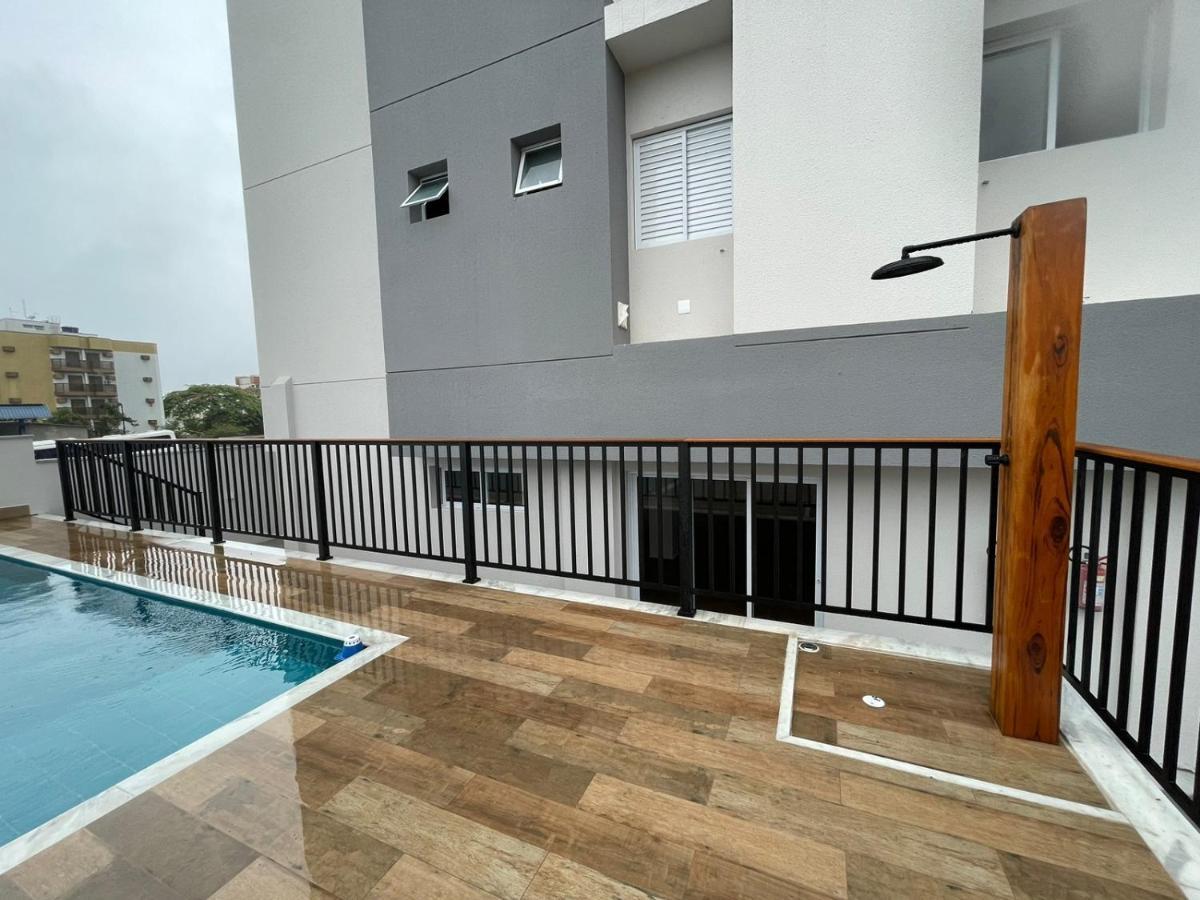 شقة أوباتوبا  في Apartamento Com Piscina No Centro المظهر الخارجي الصورة
